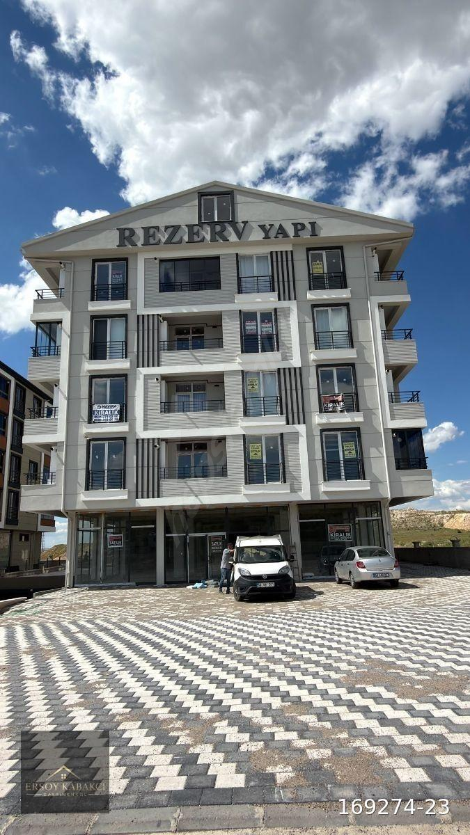 FULL EŞYALI SATILIK ÜNİVERSİTEYE YÜRÜME MESAFESİNDE 2+0 DAİRE