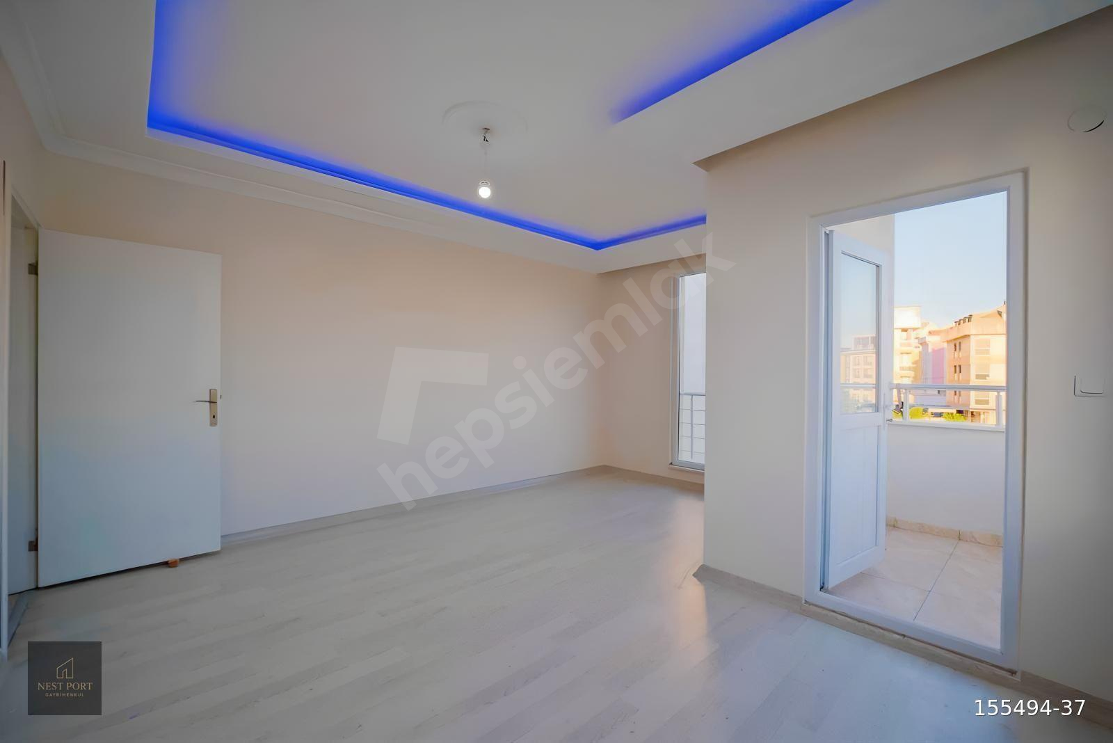 Geniş ve Kullanışlı 3+1 Avm'ye 4 Dakika