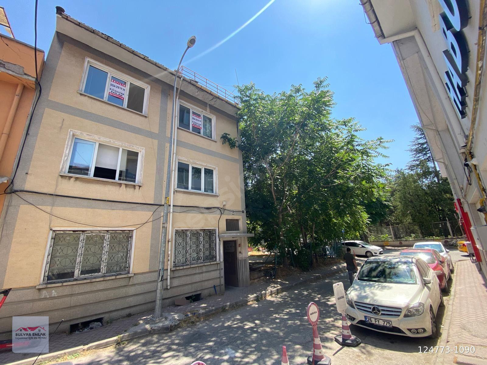 KIRMIZITOPRAK MH. 3+1 YATIRIMLIK KARGİR EV.