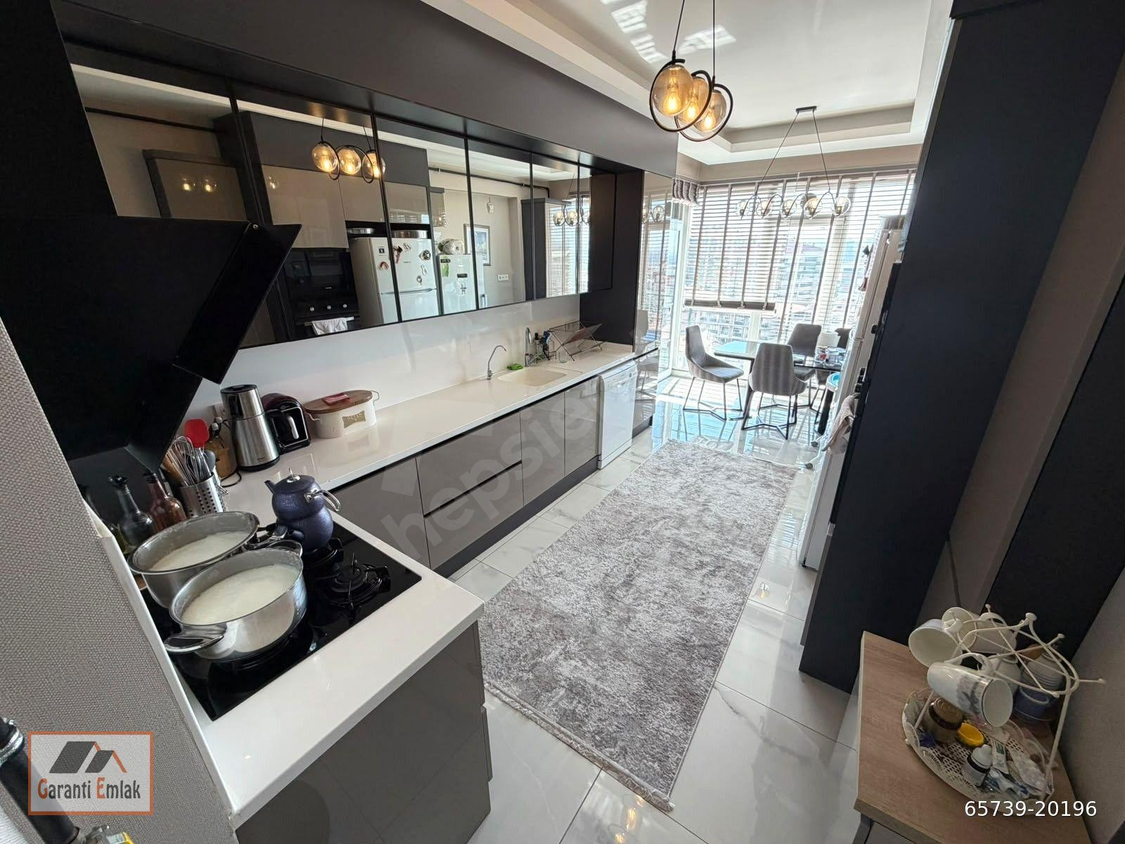 **KALİTEYİ ARAYANLARA ÖZEL** ŞIK VE KULLANIŞLI 4+1 SİTE DAİRESİ