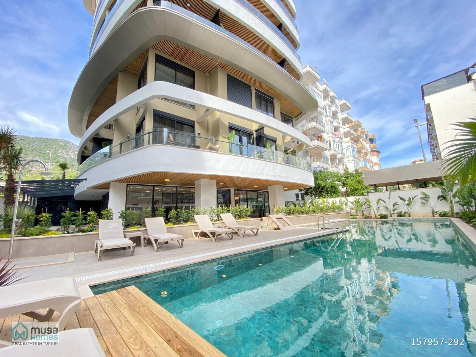 ALANYA'DA DENİZE SADECE 50MT EŞYALI 1+1 YENİ DAİRE