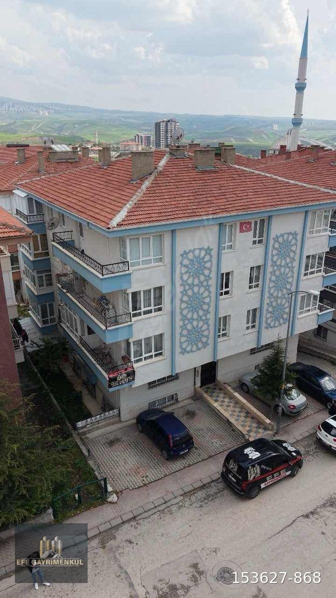 EFE GAYRİMENKUL'DEN ARA KAT CADDE DİBİ 135 METRE !!!