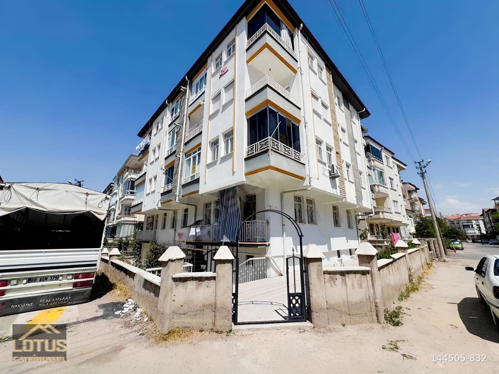 K.BÖLCEK MAHALLESİ 3 CEPHELİ FIRSAT DAİRE