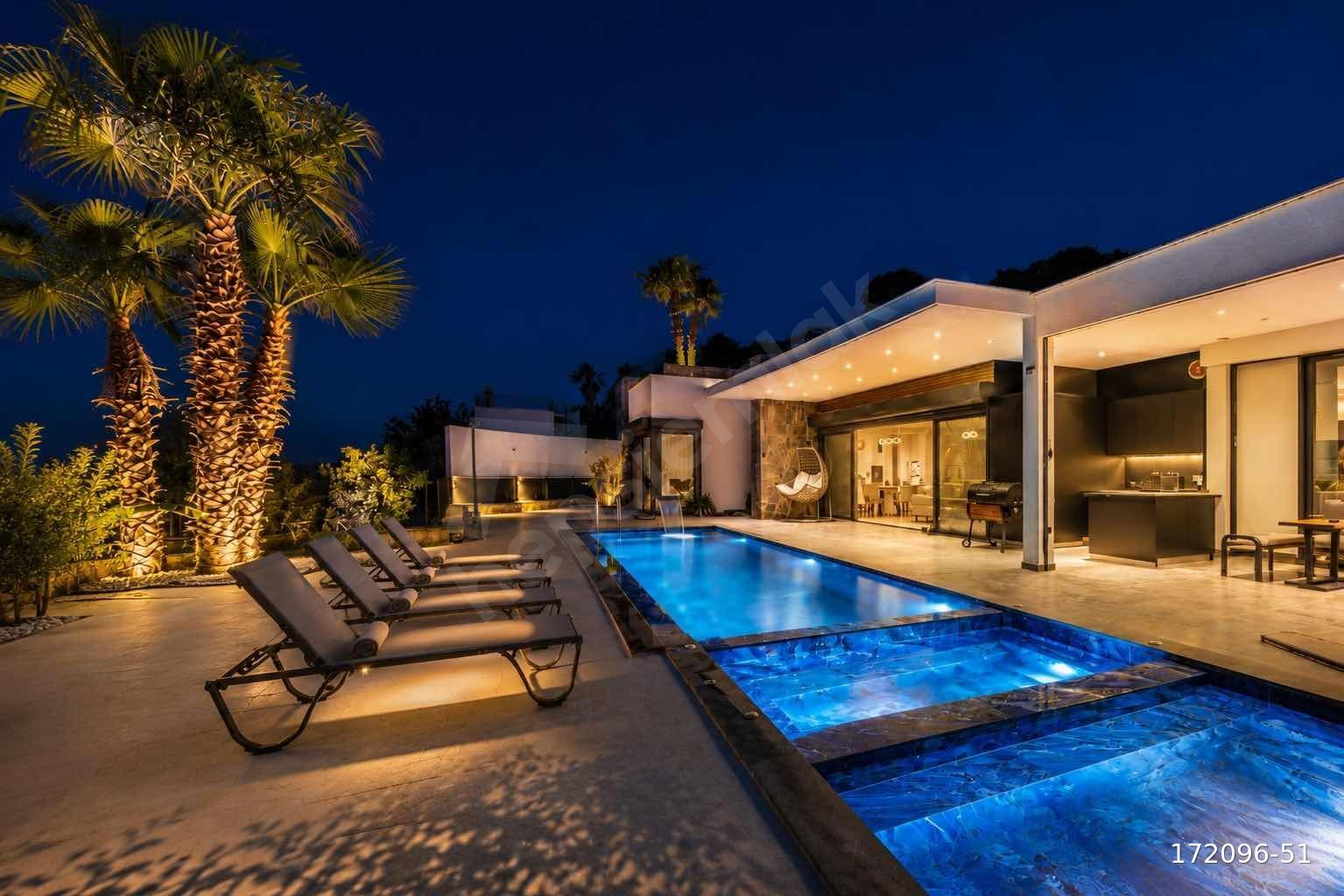 yalıkavak gerişte deniz manzaralı satılık villa