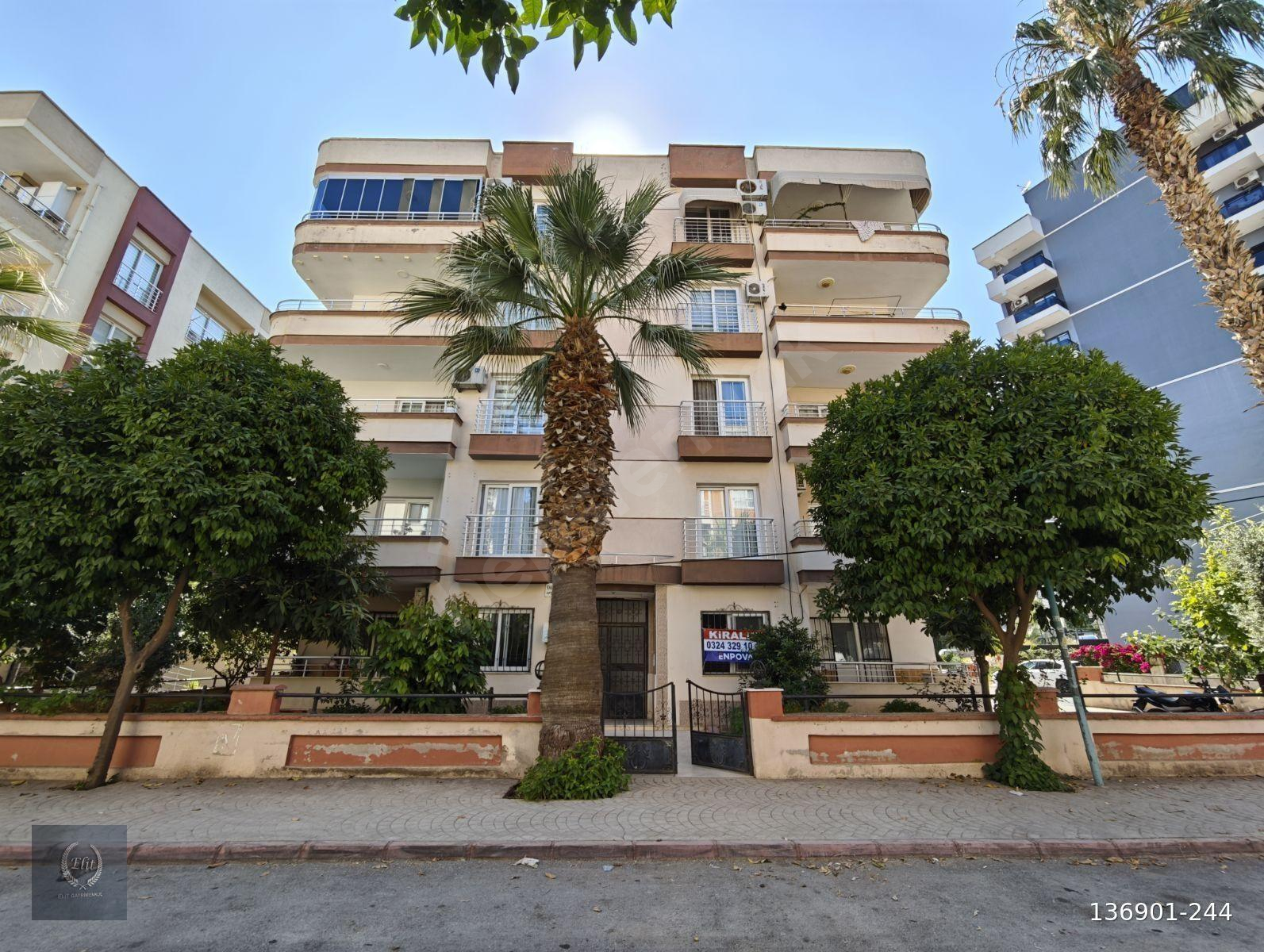 AKDENİZ MAH.DE ANA CADDE ÜZERİNDE GENİŞ VE FERAH 3+1 TEMİZ DAİRE
