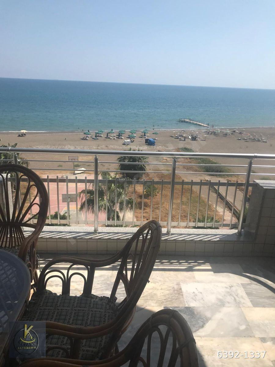 Kıvanç Emlaktan Çeşmelide Havuzlu Satılık Daire