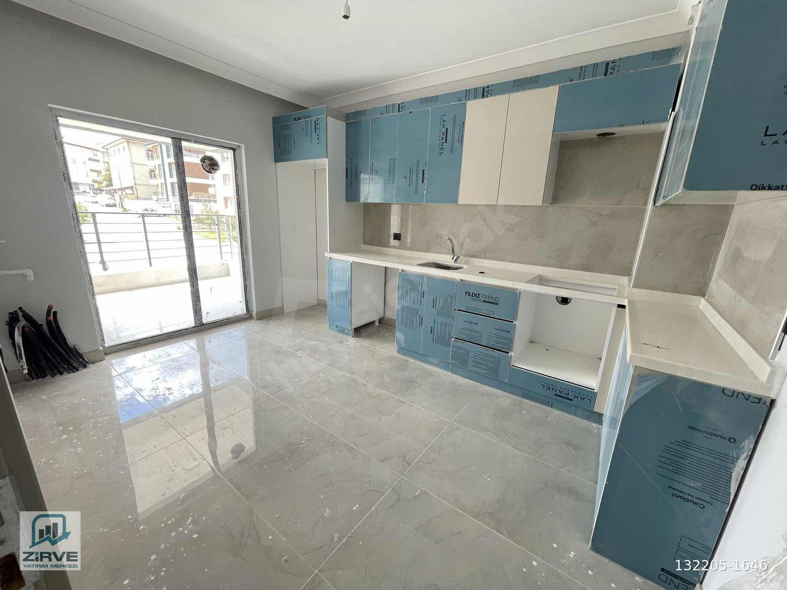 ZİRVE DAİRE OFİSİNDEN BEŞİKKAYADA ÖN CEPHE SIFIR SATILIK DAİRE