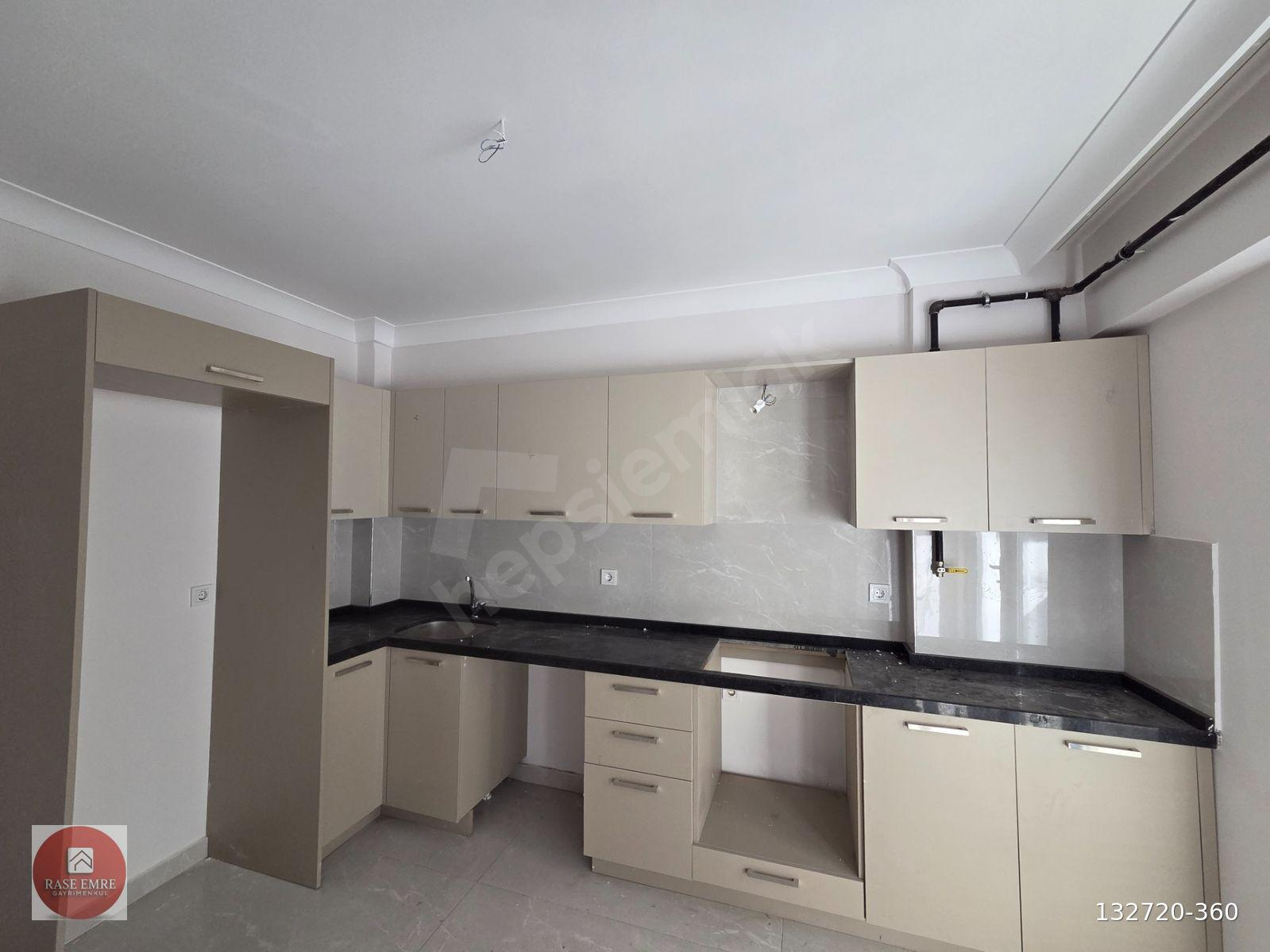 EDİRNE CUMHURİYET MAHALLESİ KUVAYİ MİLLİYE BULVARI SIFIR SATILIK 3+1 DAİRE