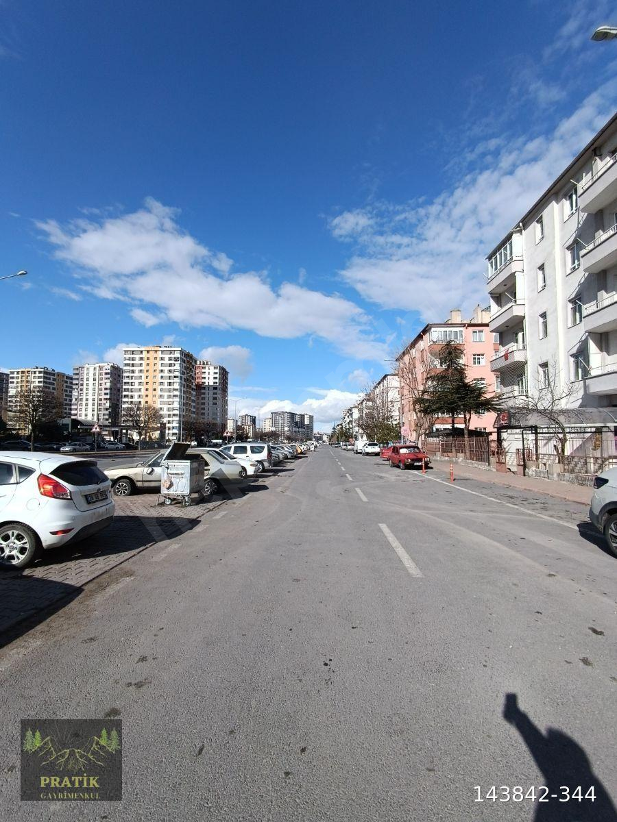 Pratikden// Ziya Gökalp Yeni sanayi Dibinde Kombili Ara kat