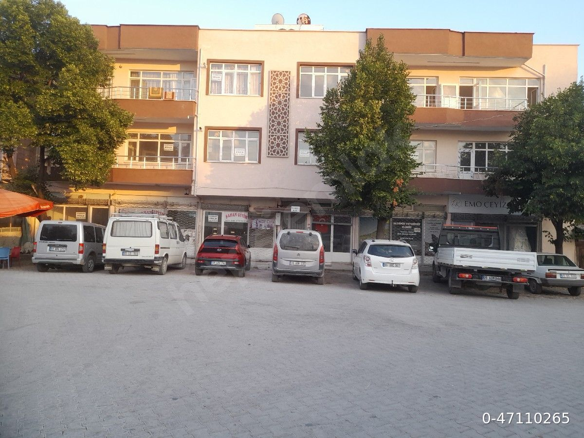 GÜMÜŞHACIKÖY MERKEZDE SAHİBİNDEN KOMBİLİ KİRALIK 3+1 DAİRE 15000₺