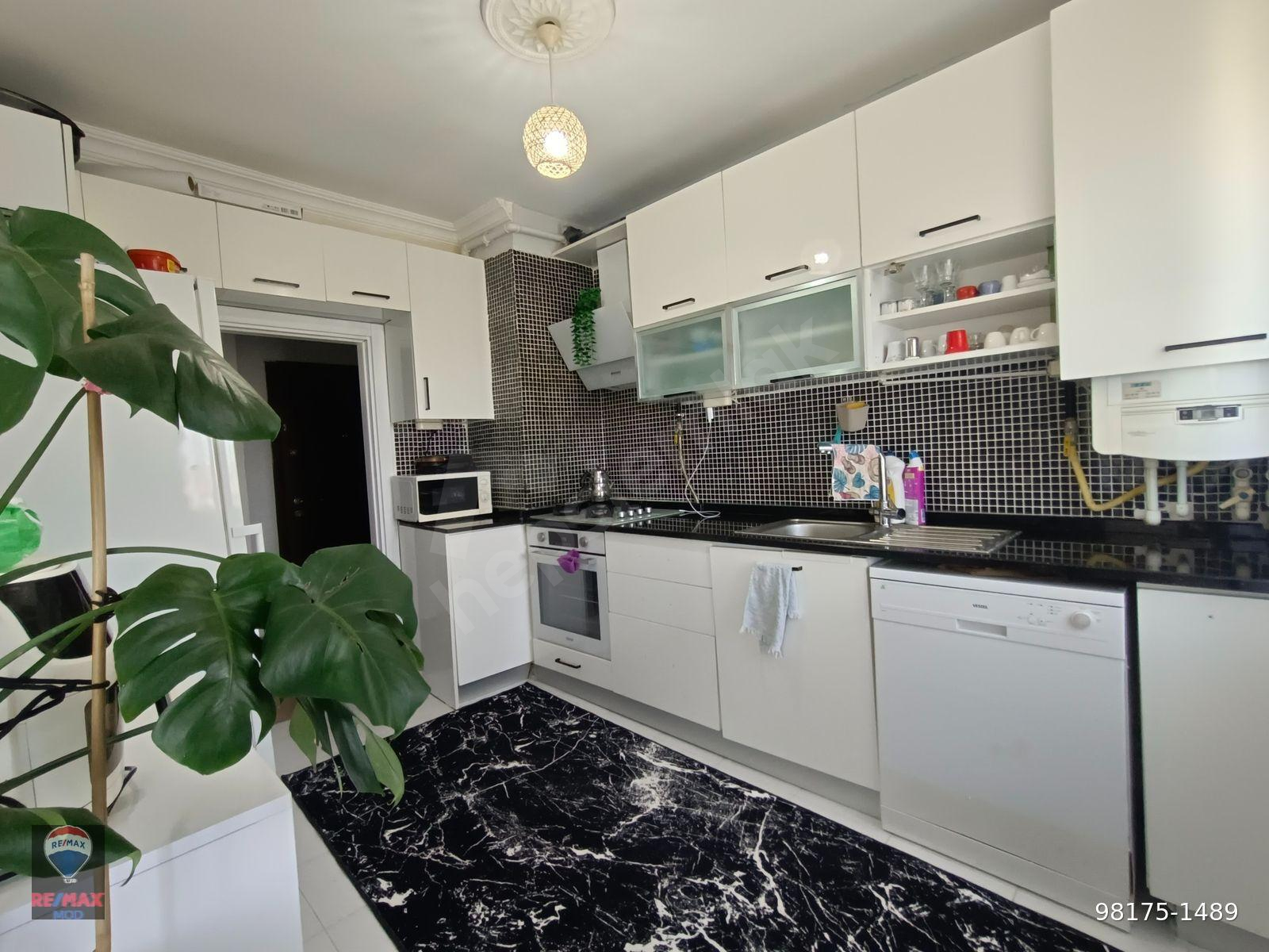 Sultandere 75. Yıl Mah. Tarım Sitesi'nde 3+1 Daire