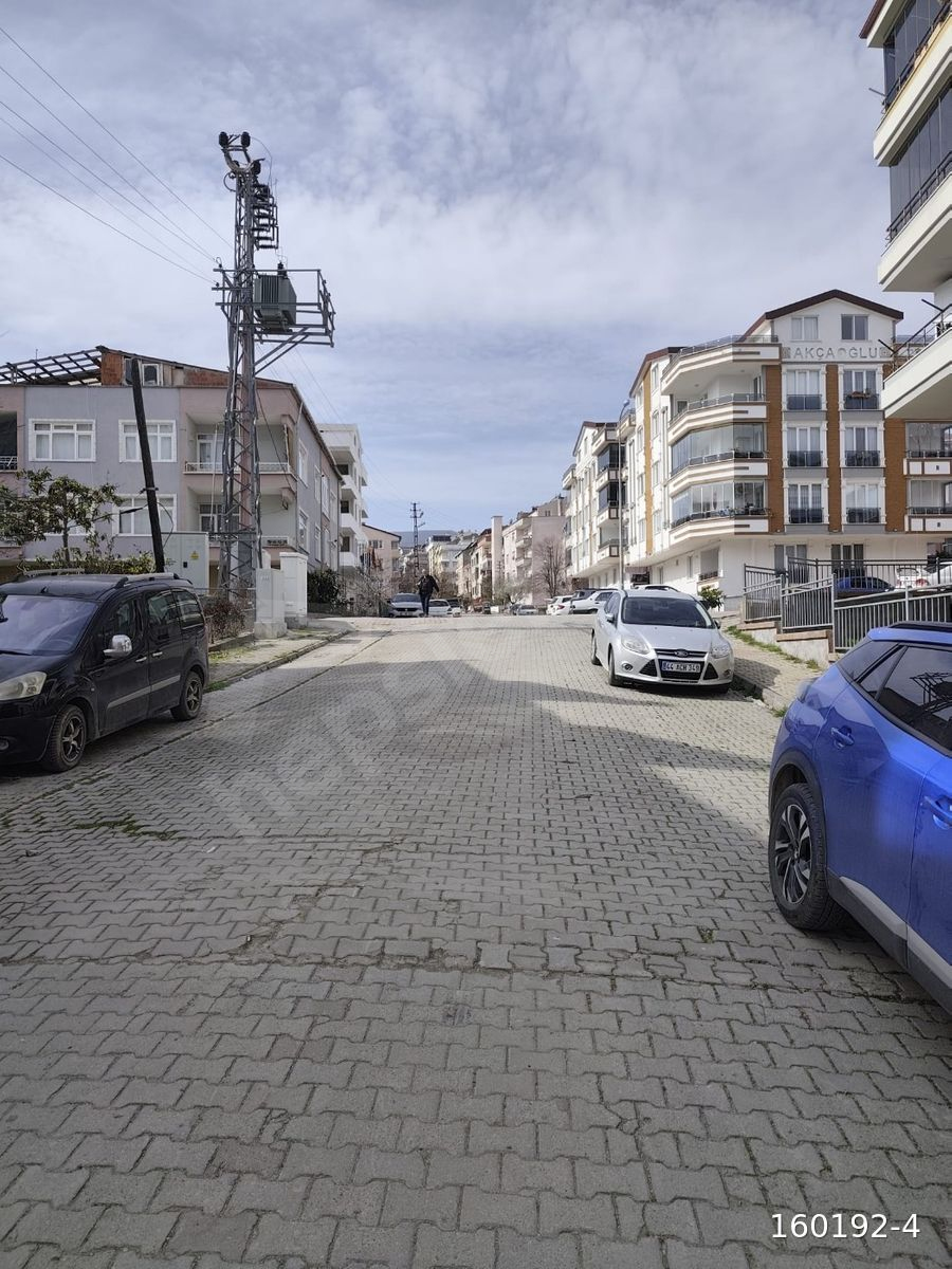 Gerze Hamidiye Mahallesinde Satılık Eşyalı (lüks) 3+1 Daire