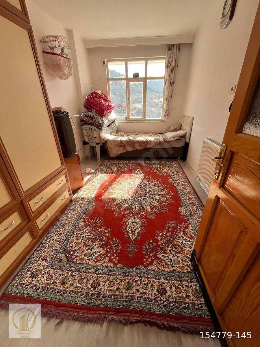 KARACAN EMLAK'TAN ÇARŞI MERKEZDE FIRSAT DAİRE