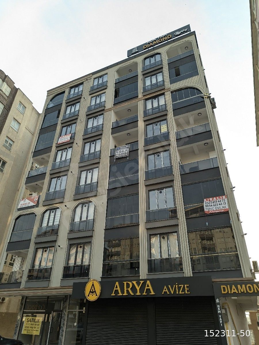 BATMAN MERKEZ FATİH MAHALLESİ HŞM YAPI' DA TUNÇ EMLAK' TAN SATILIK 1+1 LÜKS DAİRE