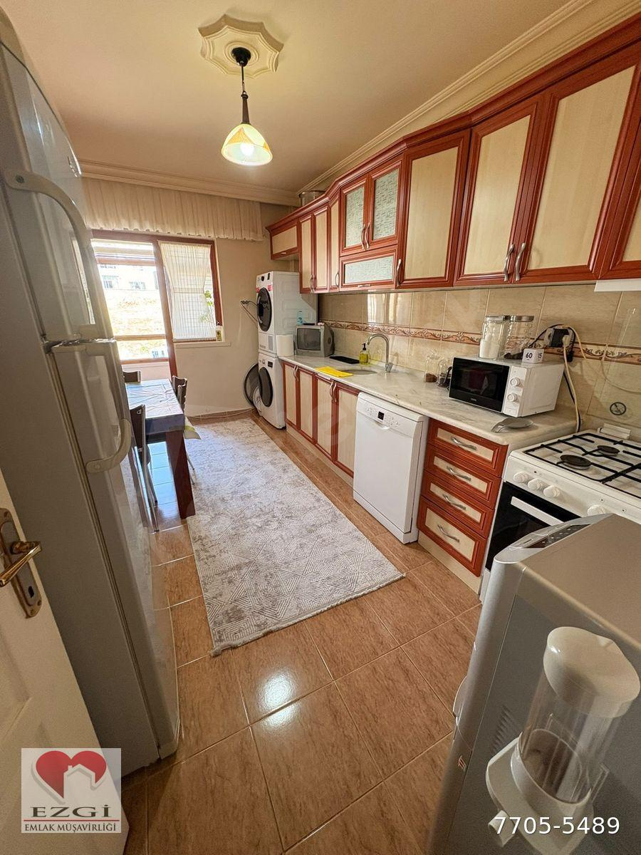 ÖVEÇLER KABİL CAD YAKINI ALTINDA DAİRE VAR BALKONLU OKUL MARKET YAKINI