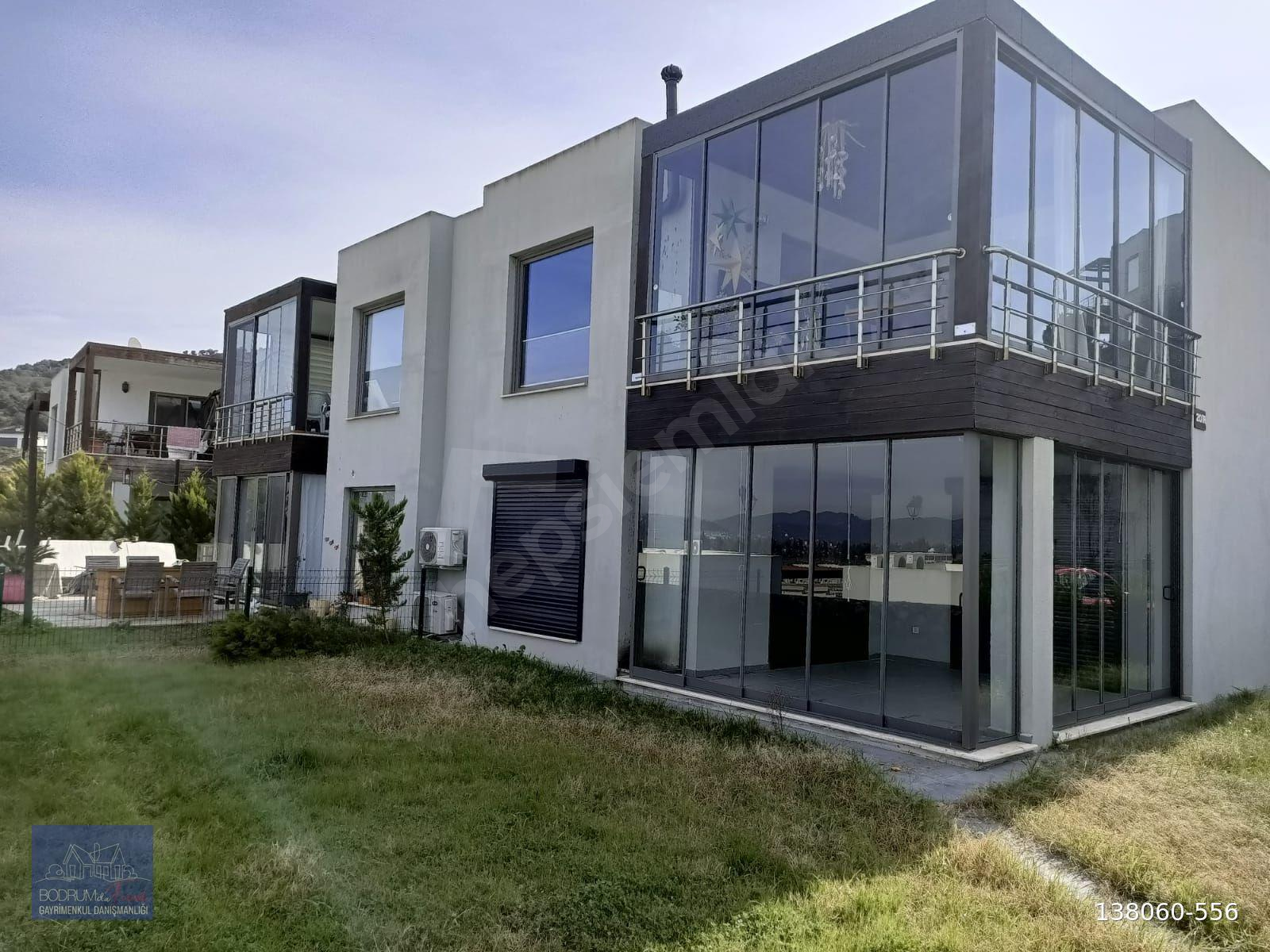 Muğla Bodrum Yol Üzeri Satılık Göl Manzaralı 2+1 Daire