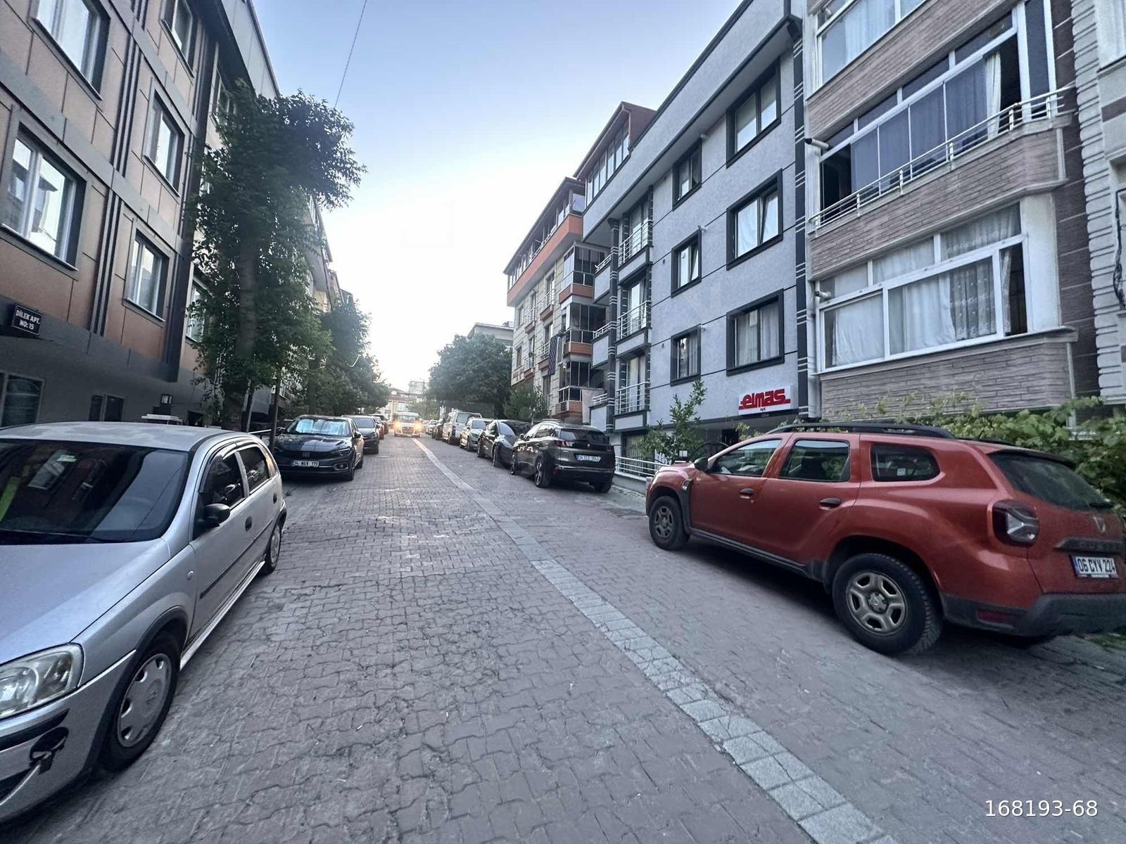 AVCILAR CİHANGİR MAH. KAYMAKAMLIK BİNASINA 5 DK 2+1 BOŞ DAİRE