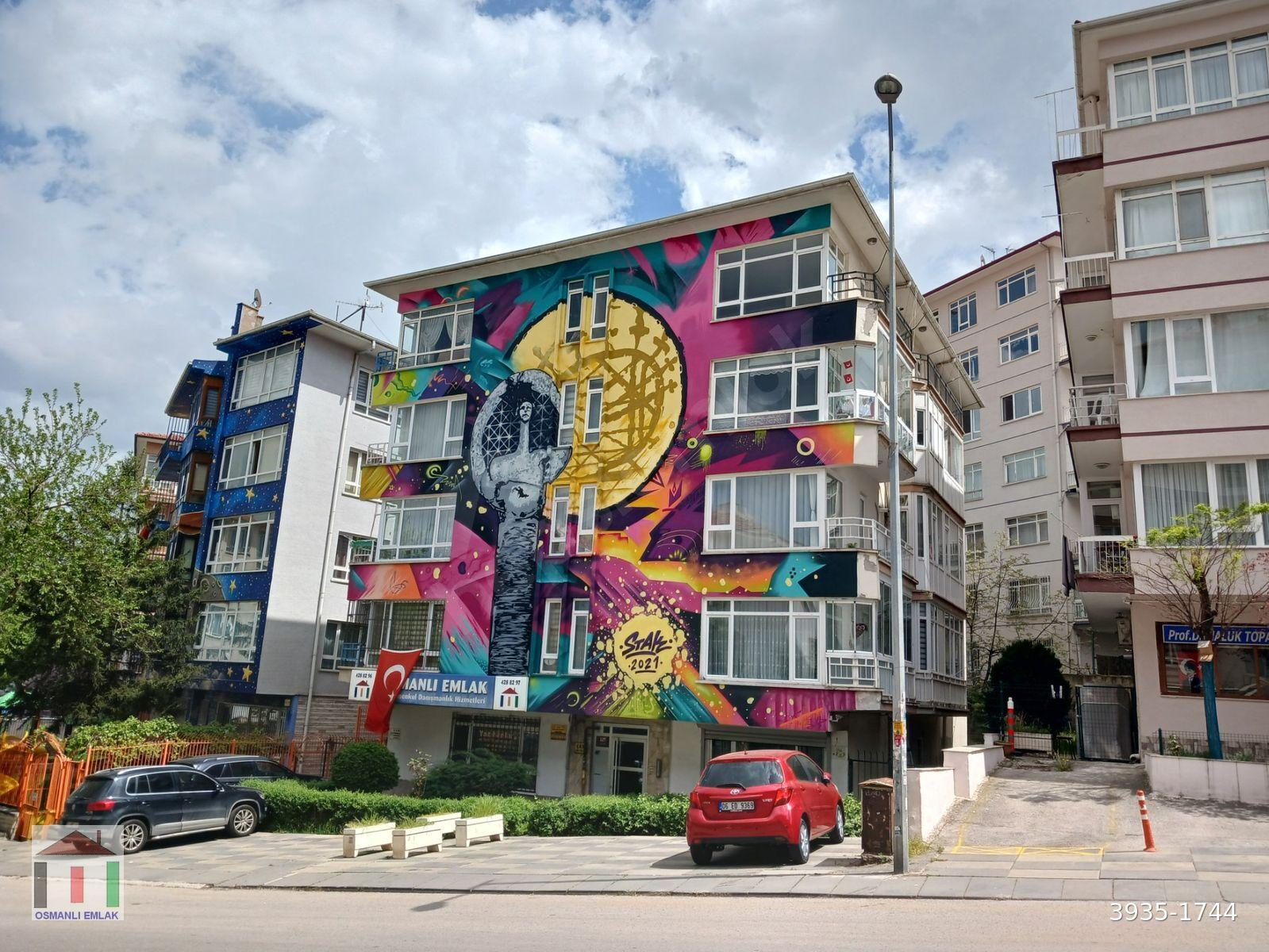 AYRANCI-TBMM YAKINI-GÜVENLİK'TE, 3+1, KOMBİLİ, KATTA, MOBİLYALI, 120 m2