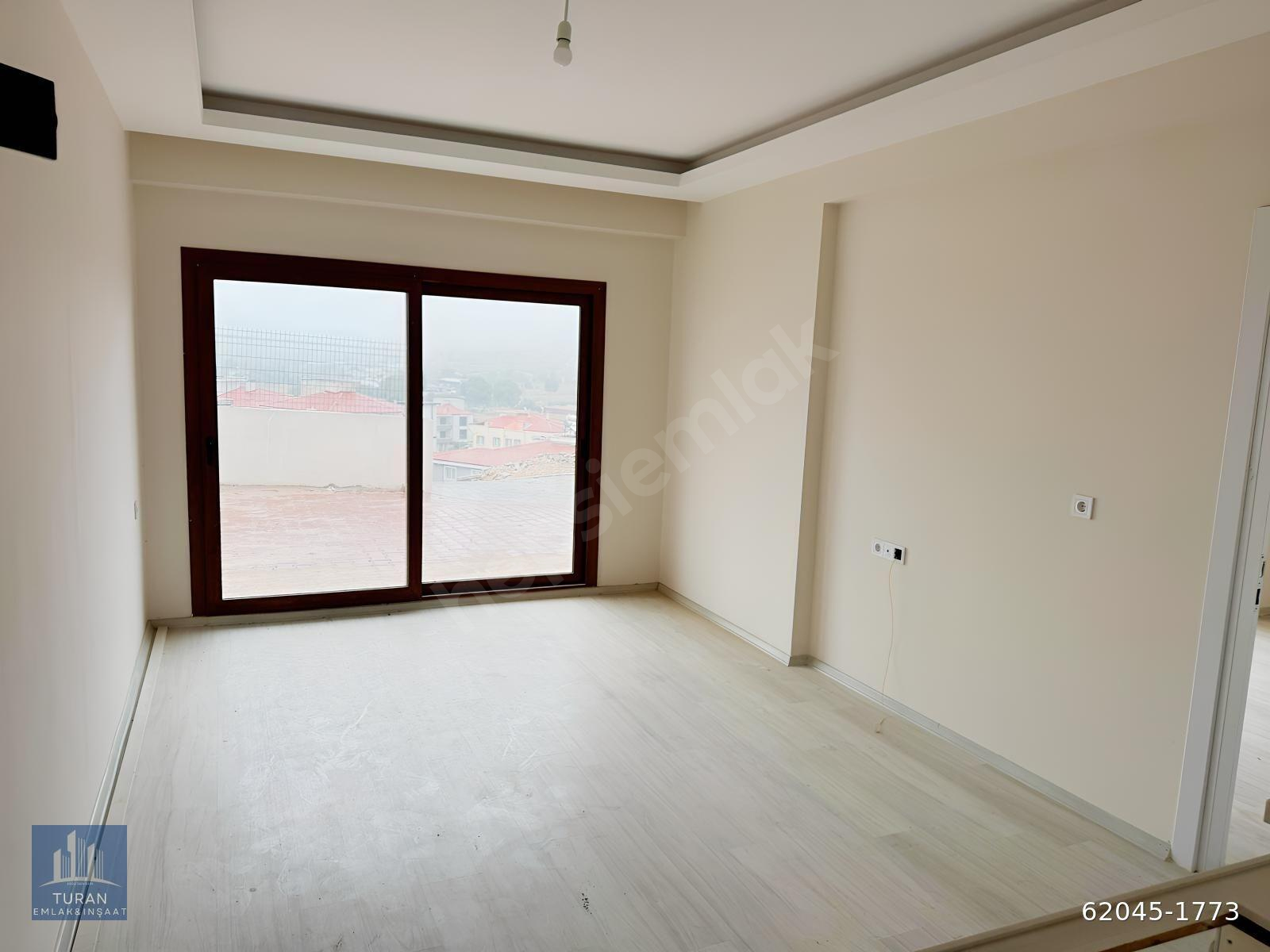 MİLAS GÜNEŞTE SATILIK 1+1 DAİRE!
