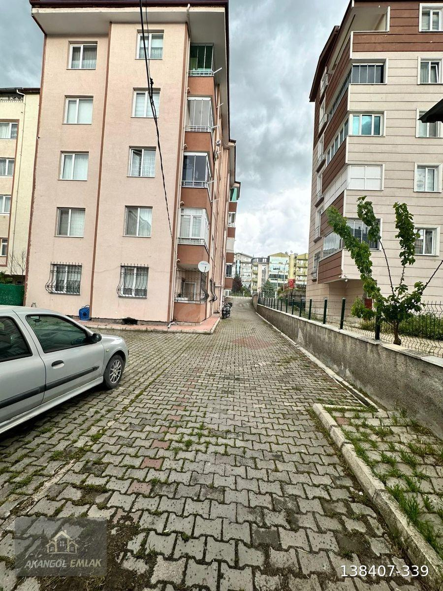 KARŞIYAKA DA MERKEZİ KONUMDA SATILIK 2+1 DAİRE