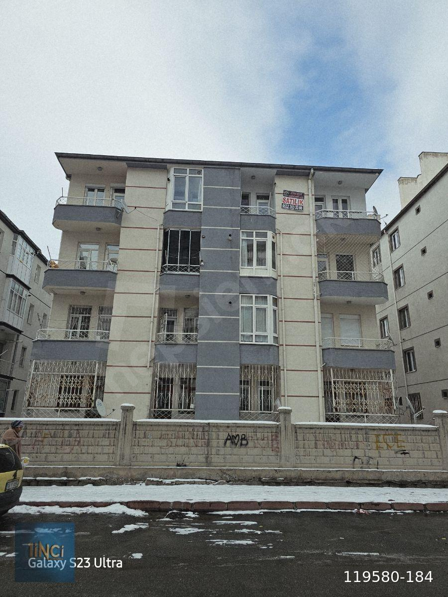 MİTHAT PAŞA DA EMSALLERİNDEN UYGUN YAPILI DAİRE