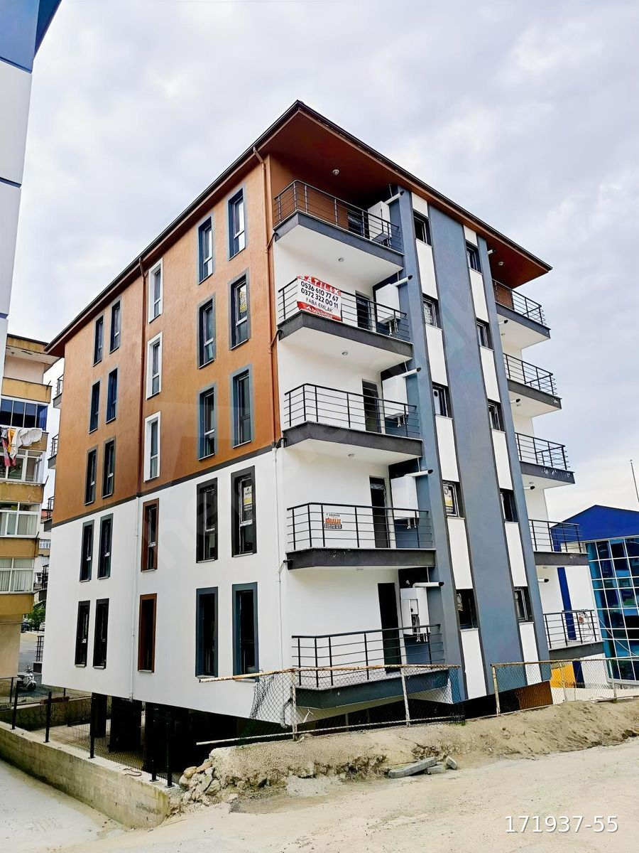 KEPEZ ANA YOL KENARINDA SIFIR AYRI MUTFAKLI 1+1 SATILIK DAİRE