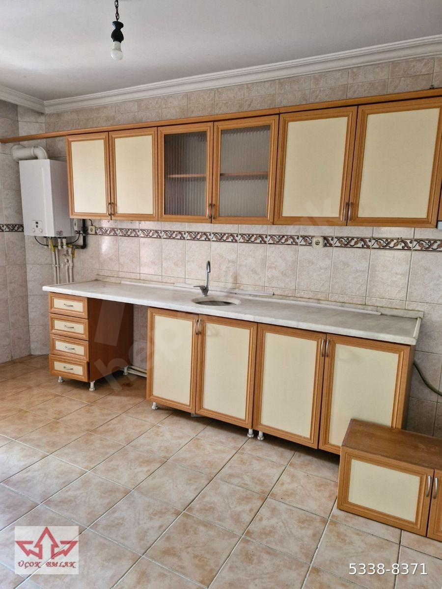 SATILIK DAİRE 3+1 ÖVEÇLER KABİL CADDESİ MALAZGİRT BULVARI YAKINI ARKA CEPHEDEN 1.KAT ASANSÖRLÜ