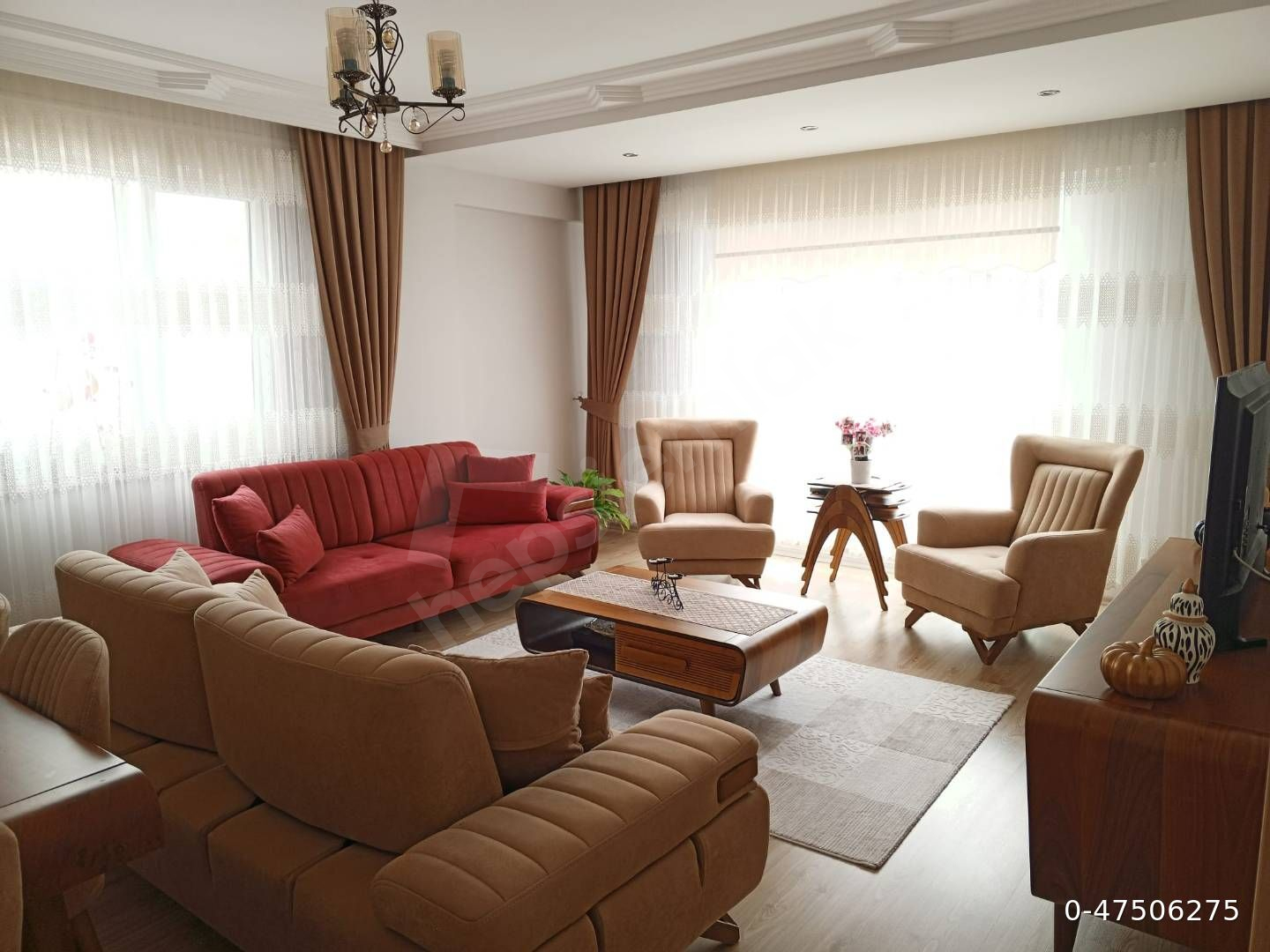 Çarşıya çok yakın SATILIK DAİRE