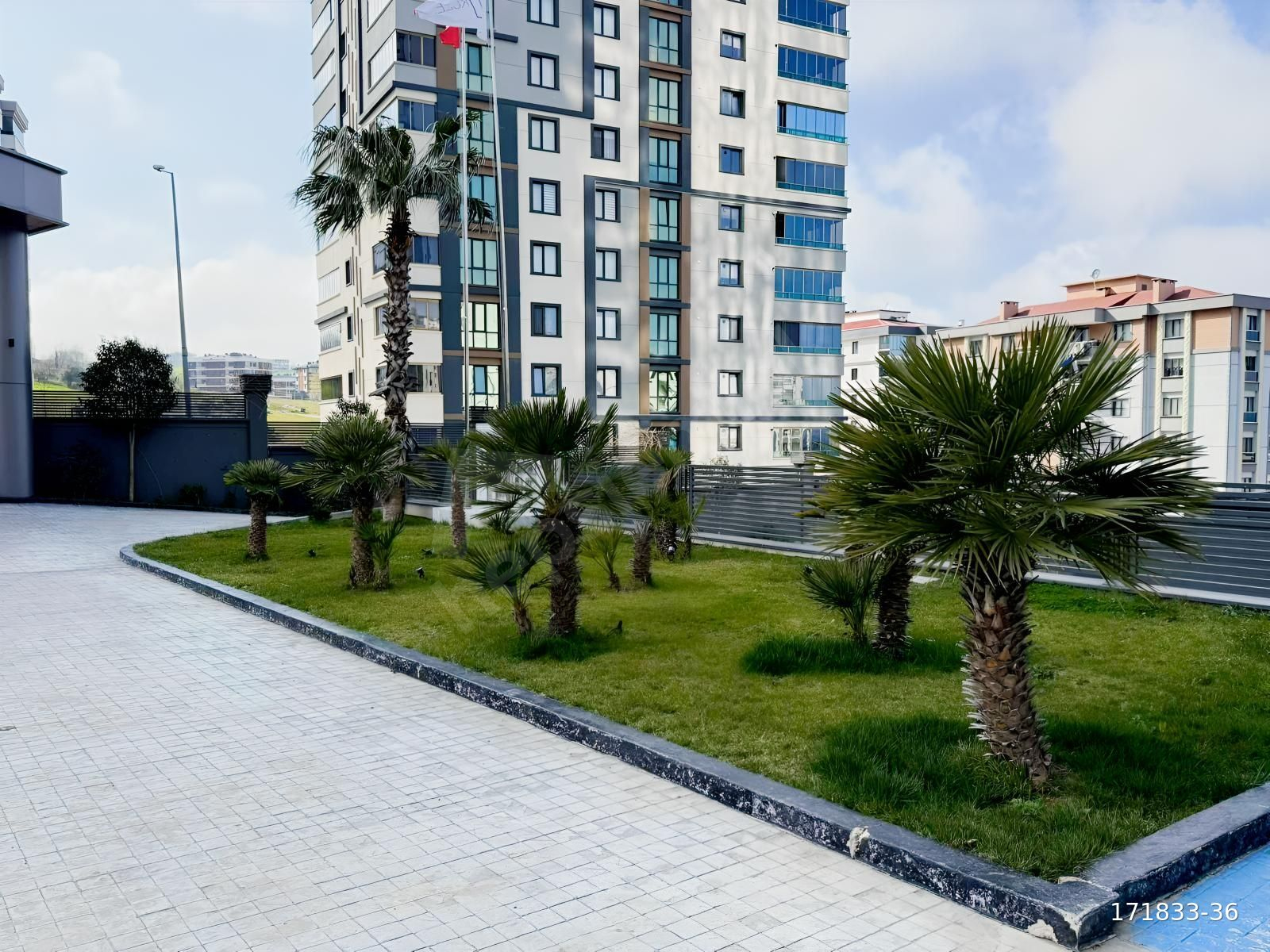Asuman Mütevellioğlu'ndan Atakum'da 3+1 Mükemmel Site Dairesi