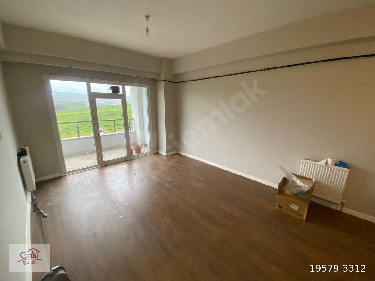 GİZLİ EMLAK'TAN KARADENİZ MH. YENİ BİNADA, ASANSÖRLÜ, 1+1 DAİRE