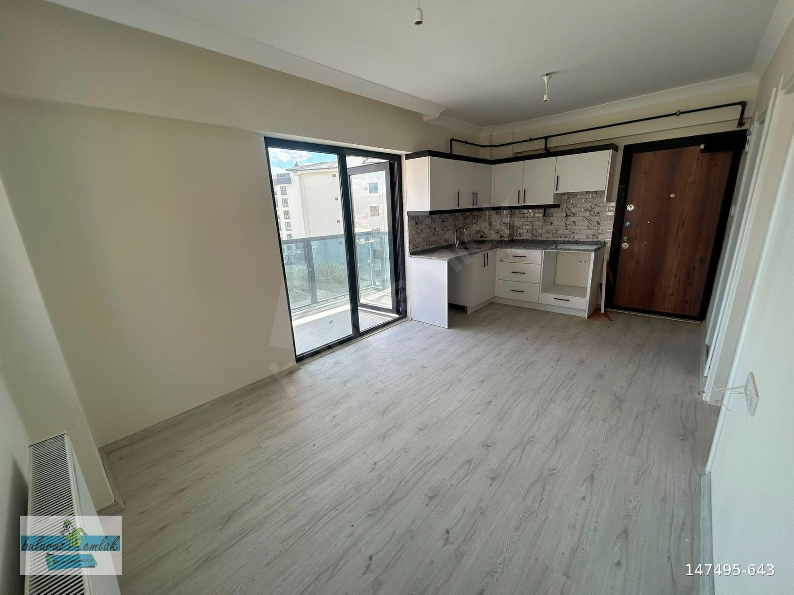 EDİRNE MERKEZ CUMHURİYET MAHALLESİNDE SIFIR SATILIK 1+1 DAİRE