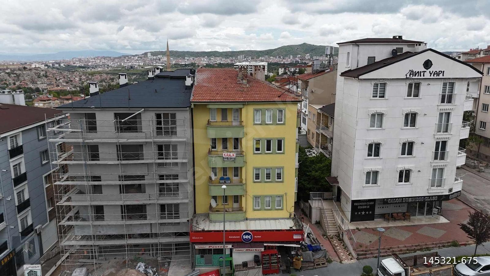 ''EMLAK KENT'' TAPU MÜDÜRLÜĞÜ KARŞISINDA KİRALIK 3+1 DAİRE