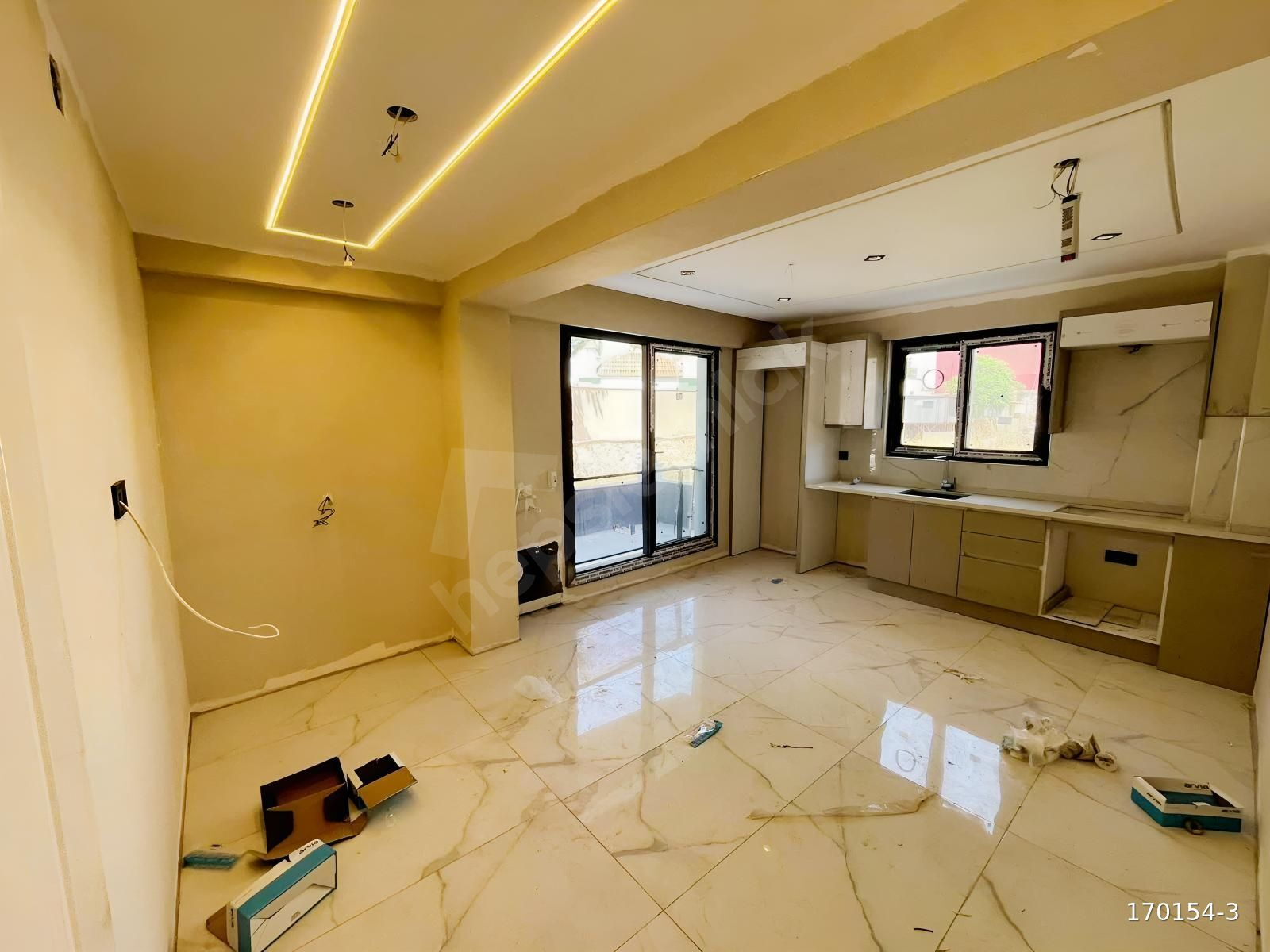 BUĞRA GAYRİMENKULDEN İSTASYON MAH SATILIK 2+1 AÇIK MUTFAK