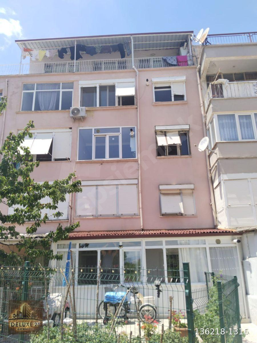 DELUXE 26 'DAN ALTINKUM SİTESİNDE ARA KAT 1+1 65 m2 DAİRE