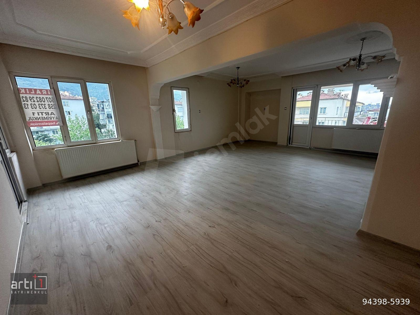 +1'DEN SERVERGAZİDE 120 M2 2+1 KİRALIK DAİRE