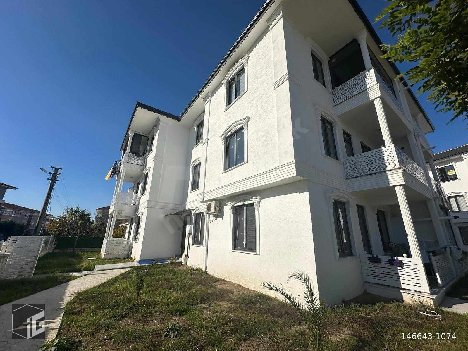 YAZ-KIŞ OTURUMA UYGUN DENİZE 300M 2+1 DAİRE FIRSATI İG'DE!!!