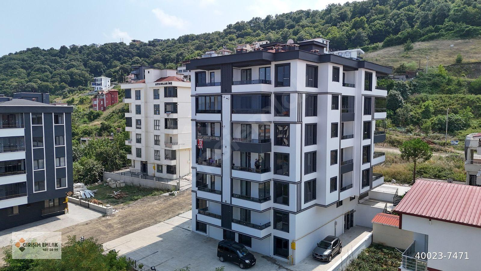 DENİZE YAKIN SALON AYRI 2+1 ÇİFT BANYOLU SIFIR DAİRE