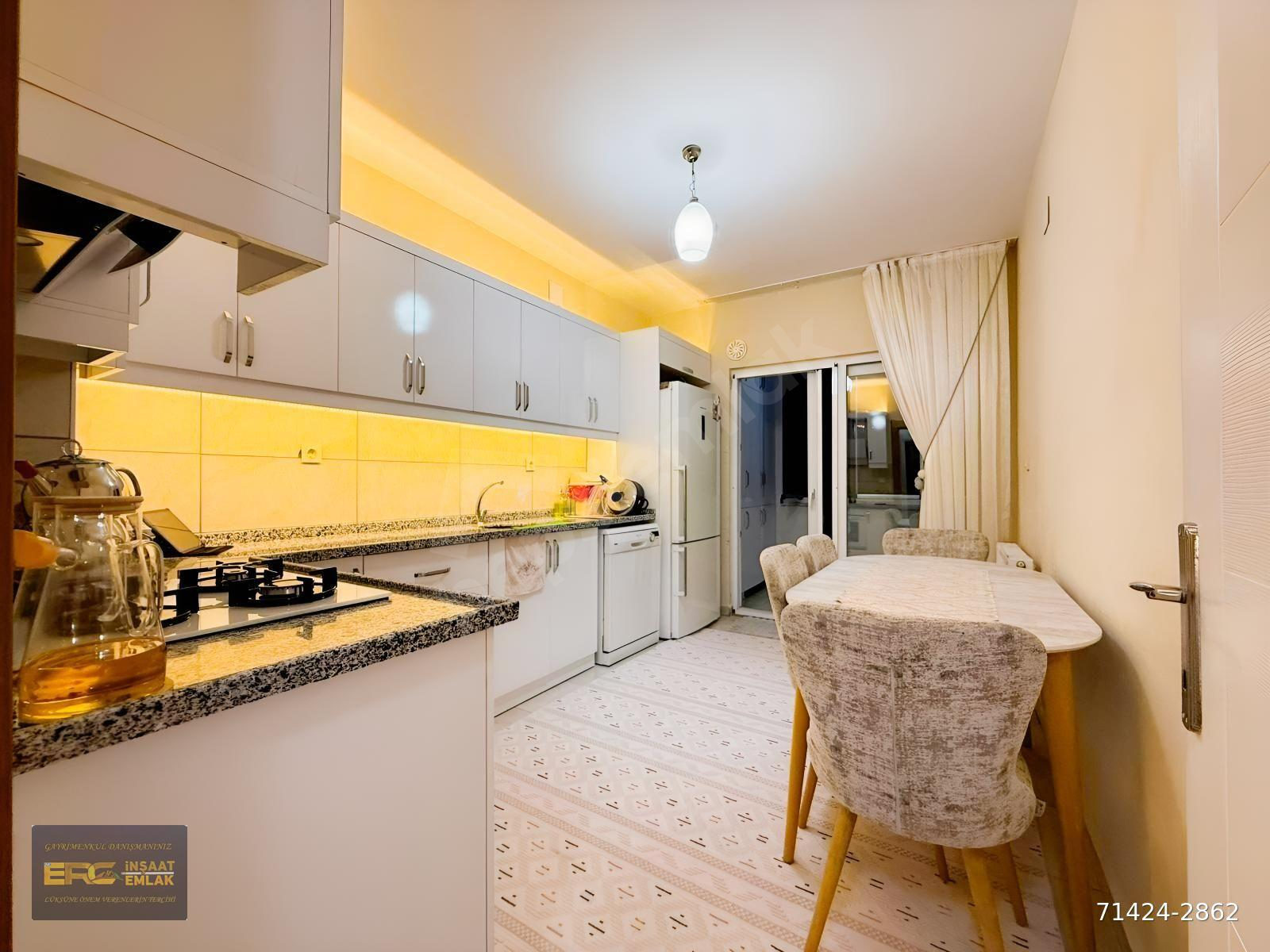 YILDIZ EVLERDE SATILIK 3+1 DAİRE