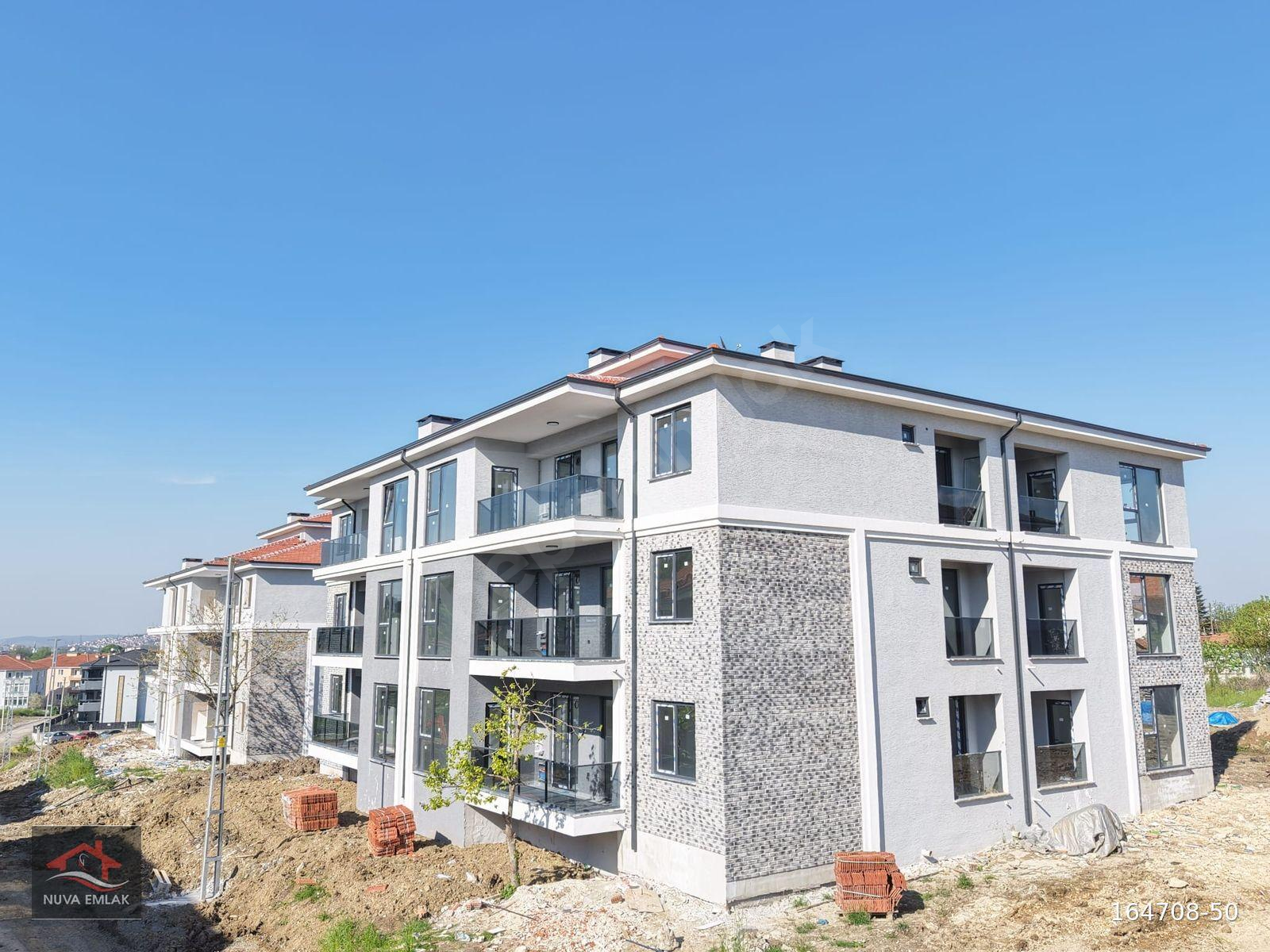 ARİFİYENİN GÖZDE NOKTASINDA PRESTİJLİ 3+1 YAŞAM ALANI