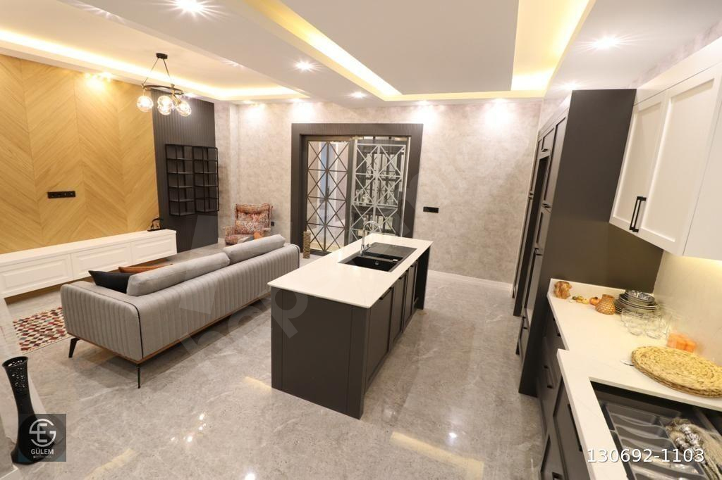 GÜLEM'DEN YENİŞAFAKTA HAVUZLU K.OTOPARKLI ULTRA LÜKS 4+1 DAİRE
