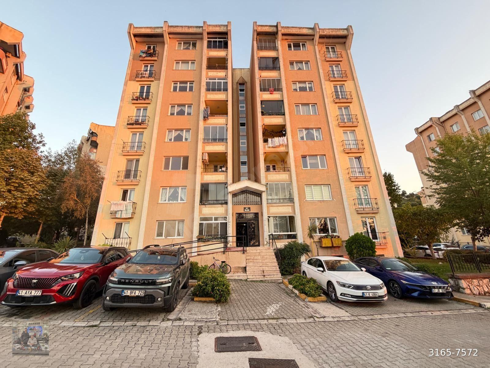Ceyhun Emlak'tan Kiralık Site İçersinde 3+1 Daire