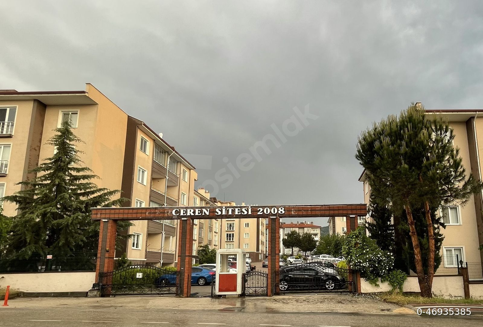 ISPARTA Batıkent Mh. Harika lokasyonda doğa manzaralı şehrin en nezih mekanı 3+1 Satılık Daire