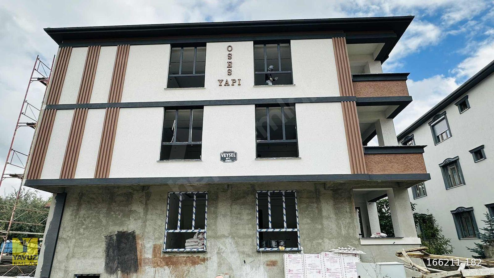YAVUZ EMLAKTAN B.EVLER MAH.AKABE CAMİ ARKASINDA | 3+1| 138 m² |