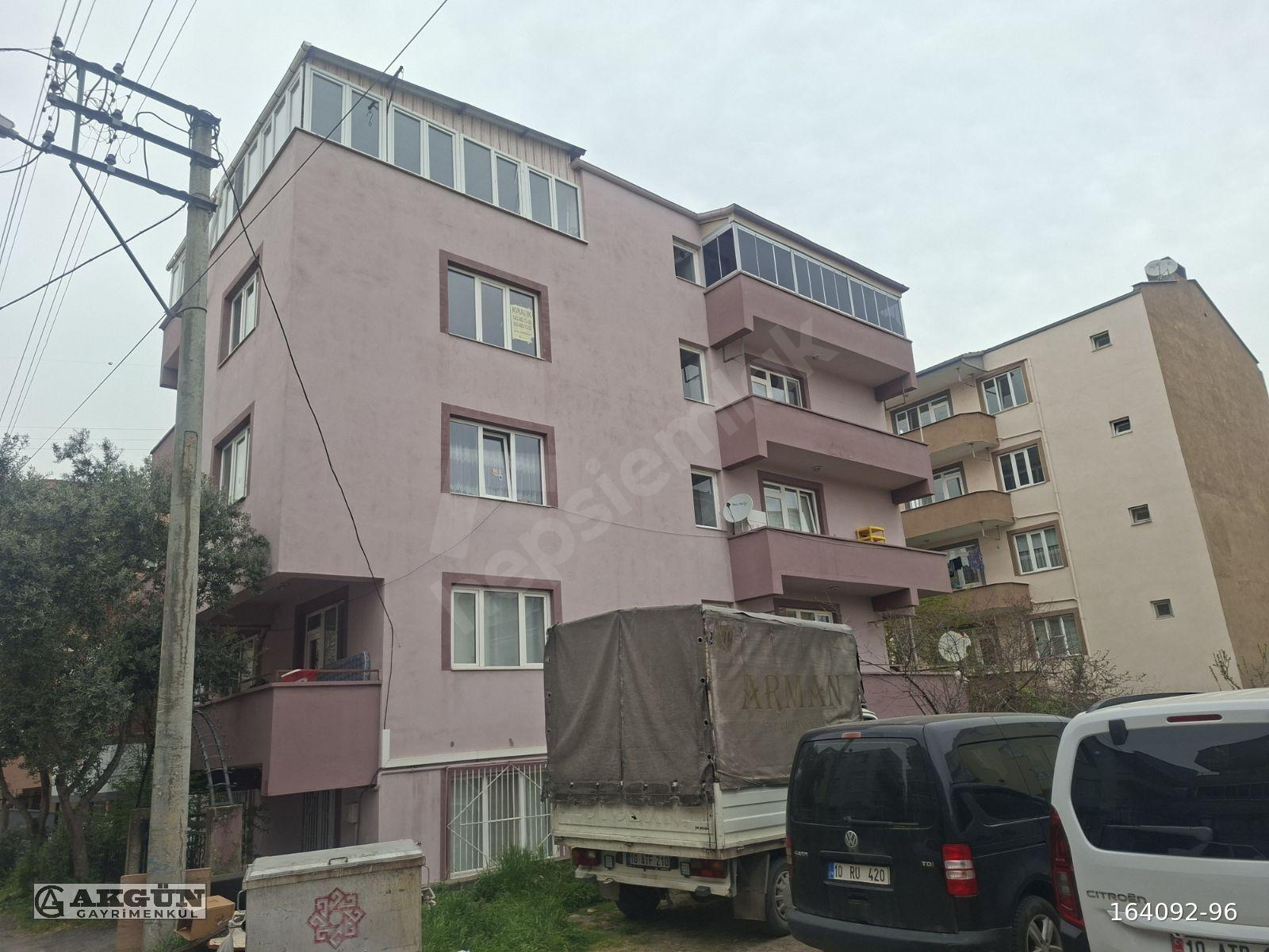 AKGÜNDEN Kuvayi Milliyede 3+1 140 m2 kiralık daire