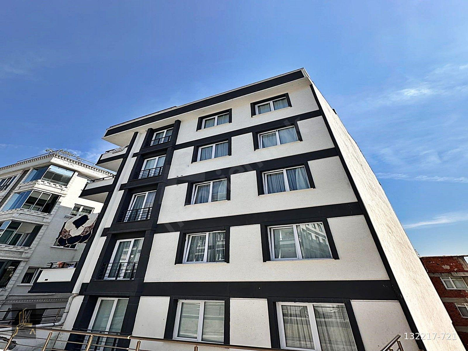 BEYLİKDÜZÜ YAKUPLU MAHALLESİNDE SIFIR GENİŞ 4+1 SATILIK DAİRE !