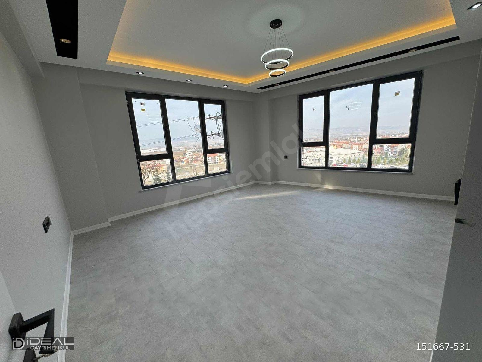 ŞİRİNTEPE MH KÖŞE KONUMDA ÖNÜ AÇIK ÖZELGARAJLI SATILIK 3+1 DAİRE