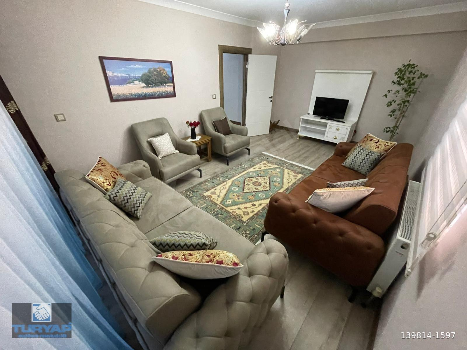SANCAKTEPEDE OVACIK MANZARALI GENİŞ TERASLI EŞYALI 1+1 DAİRE