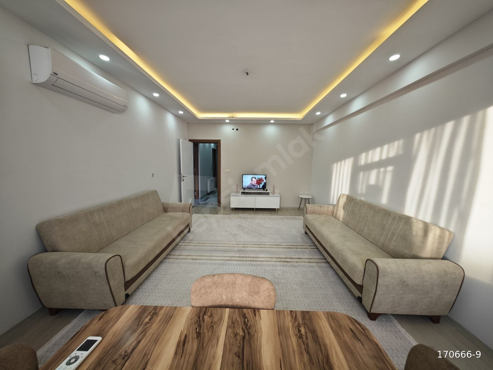 EYLÜL GYO'DAN SATILIK 2+1 DAİRE GÜLLÜBAĞ MAH KARAKÖPRÜ
