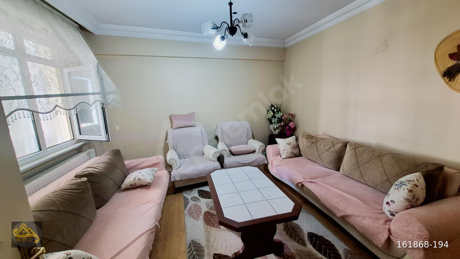 UZUN KALDIRIM VE BOSTAN PAZARI ARASI 3+1 ARAKAT FIRSAT DAİRE