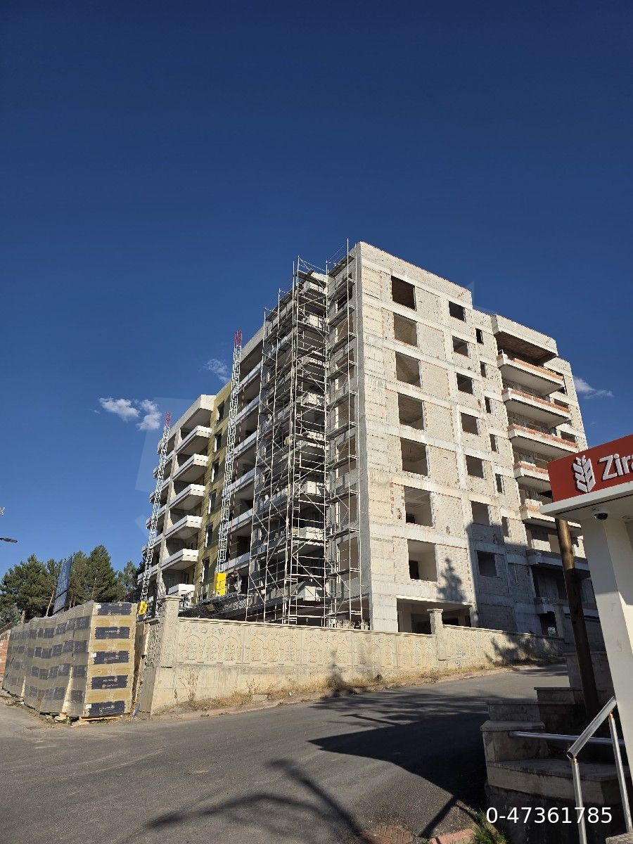 AVM KARSISI İNSAATTAN SATILIK DAİRE